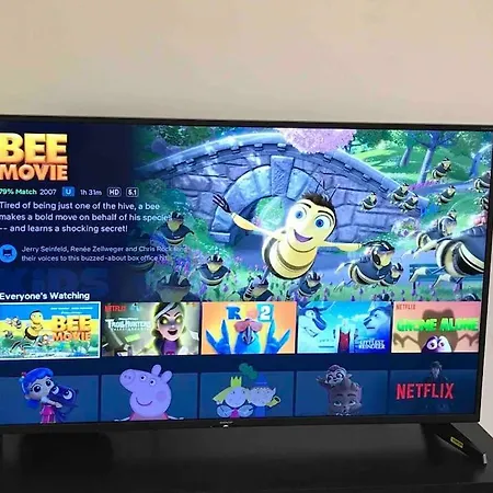 3-bedroom House - Car Parking - Air Conditioning Semesterbostad Manchester