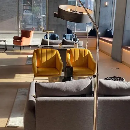Apartment Fifty Five *