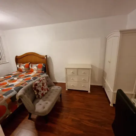 Spacious 3 Bed House - A Away From *