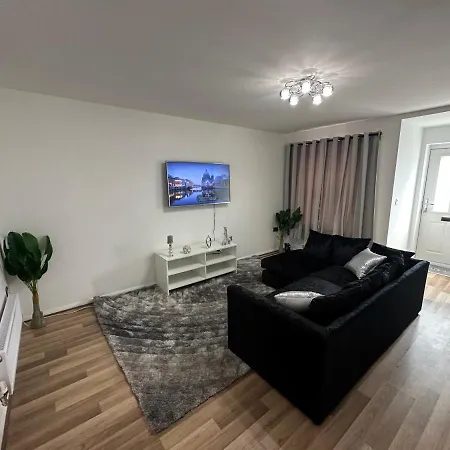 Beverley House Apartment *