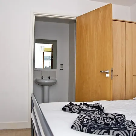 Apartment Piccadilly Gardens Manchester