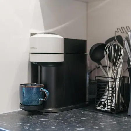 Lovely 1 Bed In - Sleeps 3 Manchester