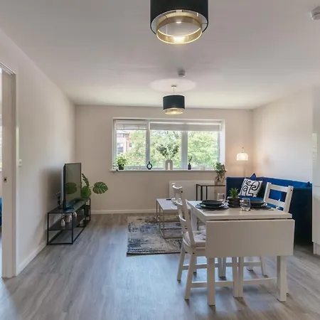 Lovely 1 Bed In - Sleeps 3 アパート マンチェスター