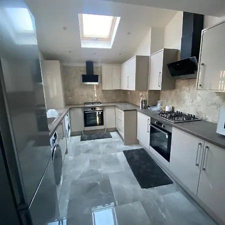 En-suite Lovely Double Close To Centre Manchester