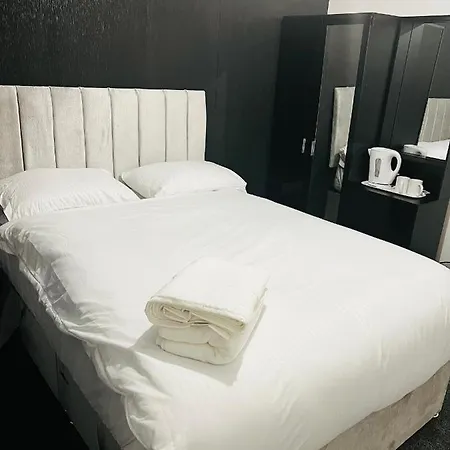 The Pleasant House Отель