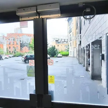 2-bed Near Centre 아파트 *