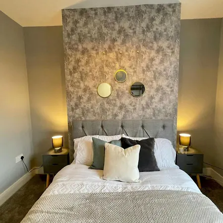 Pass The Keys Stylish Hidden Gem Near Media * Manchester