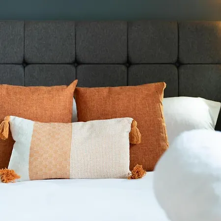 High Street Town House