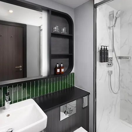 By Marriott Piccadilly