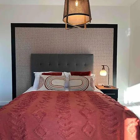 Apartment 1 Bed Flat With View Of Old Trafford *