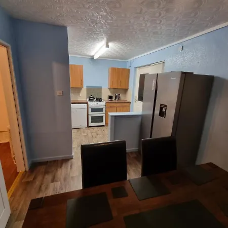 펜션 Spacious 3 Bed House - A Away From 맨체스터