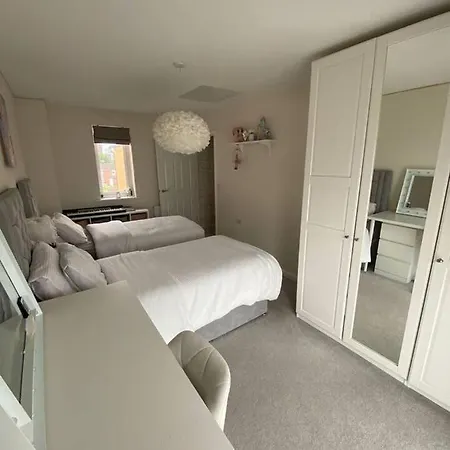 Semi-detached * Manchester