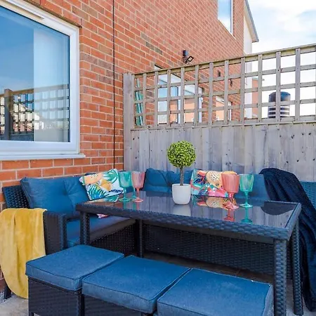 Ferienhaus Stunning Design House Near Etihad With Parking Bypurestay Manchester