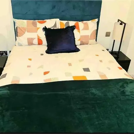 Lejlighed 2bed With Balcny