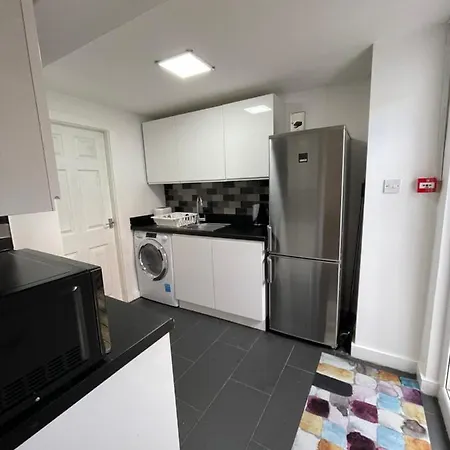 Apartment The Crescent, Flat 1 - Stockport, Manchester