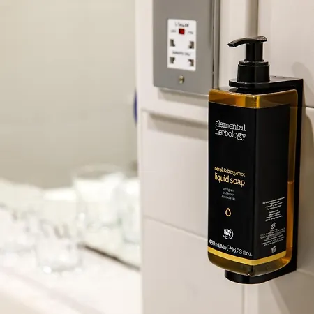 Mercure Piccadilly Hotell 4*