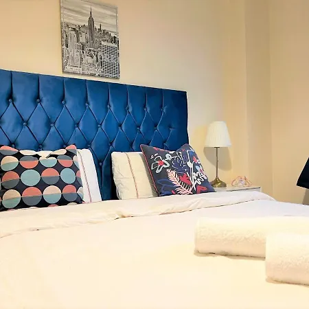 Appartement Mosh Homes 01 *