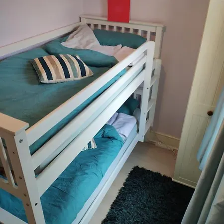 Private King En-suite Bedroom Close To Mediacityuk/old Trafford