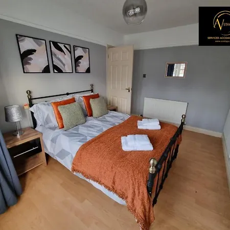 Large House By Av Stays Short Lets