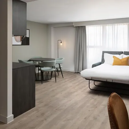 By Marriott Piccadilly Hotel Mánchester