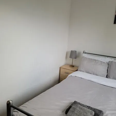 Tenpickering Place Manchester