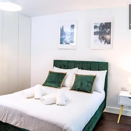 By Bevolve - Centre 2 Apartment *