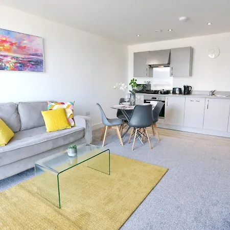 Pass The Keys Free Parking Penthouse Weeklymonthly Discounts Lejlighed