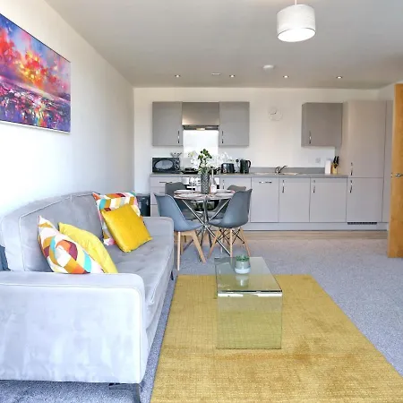 Pass The Keys Free Parking Penthouse Weeklymonthly Discounts *