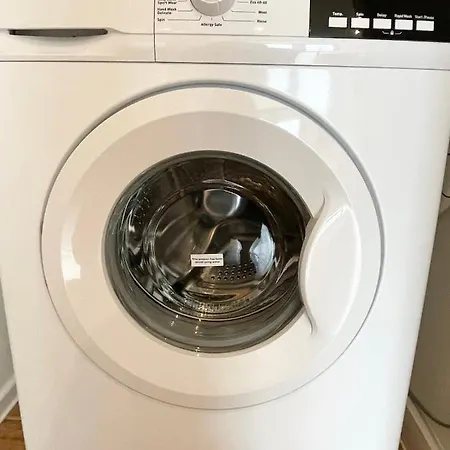 The Works-fresh 2bed In Centre, Opposite Arndale. Apartmán *