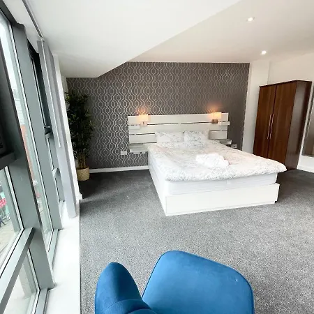 Apartmán The Works-fresh 2bed In Centre, Opposite Arndale.