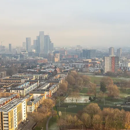 Modern 2 Bed In Salford Amazing Views *