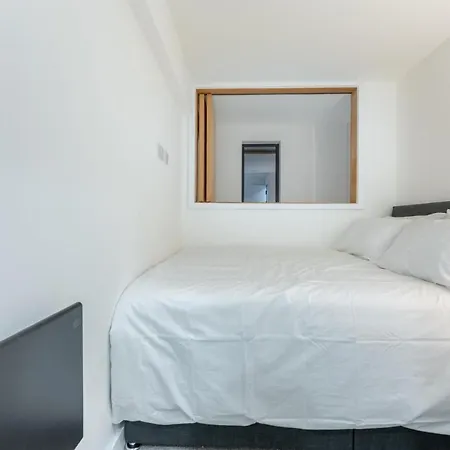 Stunning 2bd In Манчестер