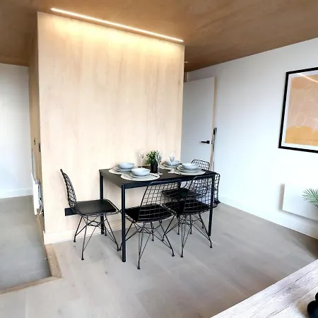 Apartment Pass The Keys Skyline Flat Weekly And Monthly Discounts *