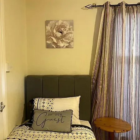 Png - Abernant - Shared Facilities Holiday home *