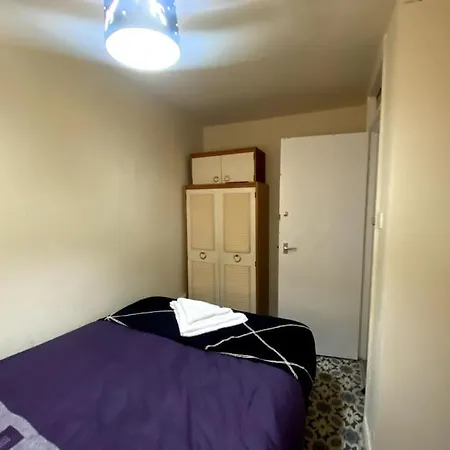 Png - Abernant - Shared Facilities Holiday home Manchester