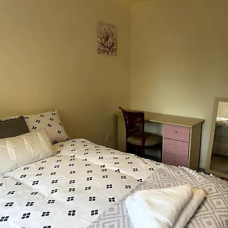 Holiday home Png - Abernant - Shared Facilities