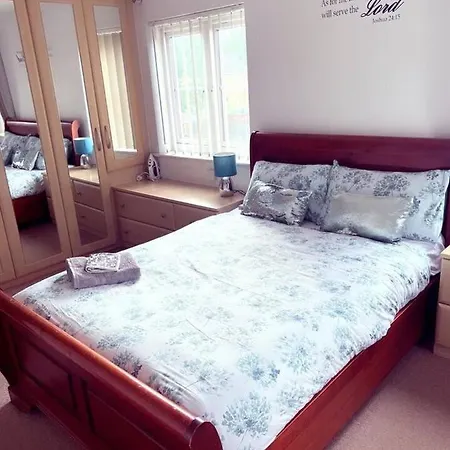 Harvard Road Holiday home *
