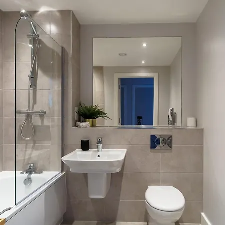 Stunning Brand New 3bed Apartment! Manchester