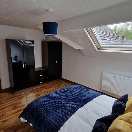Charming 2bd Flat Higher Crumpsall Prestwich
