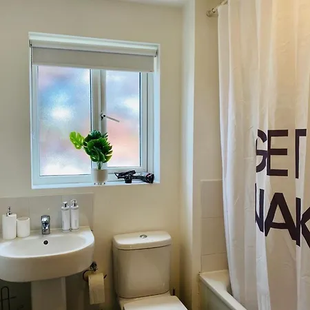 Modern, Stylish And Central Séjour chez l'habitant