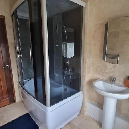 Cosy 2 Bedroom Higher Crumpsall * Mánchester