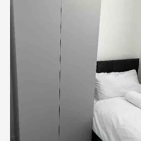 Appartement Luxurious Modern New Built 4 Bedrooms
