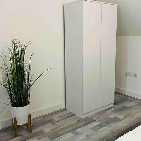 Luxurious Modern New Built 4 Bedrooms Appartement