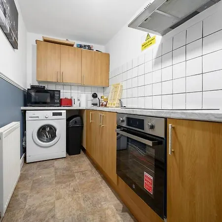 Private Retreat For 3 Near Arndale Centre Apartament *