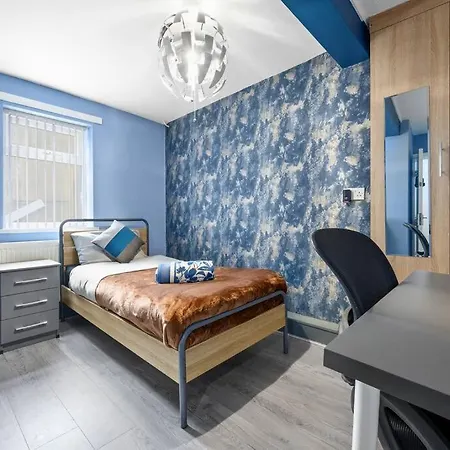 Private Retreat For 3 Near Arndale Centre Апартаменты