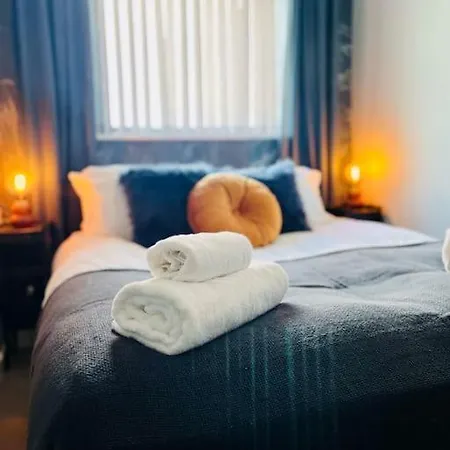 Apartamento Beautifully Presented One Bedroom Close To Old Trafford Stadium Mánchester