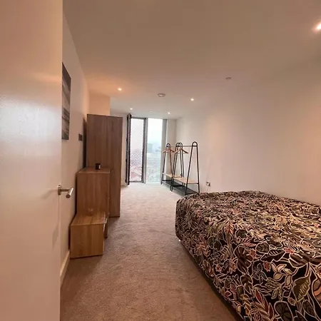 Spacious, Luxury & Stylish 1 Bedroom In Centre - Elizabeth Tower Apartment