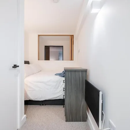 Stunning 2bd In Манчестер