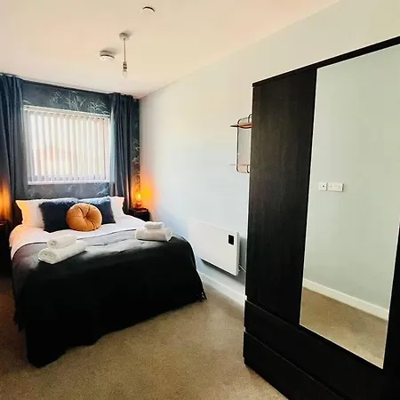 Beautifully Presented One Bedroom Close To Old Trafford Stadium Apartman Manchester