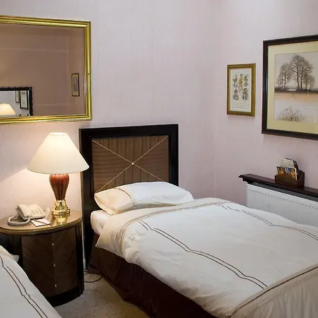 Hotel Britannia City Centre 3*